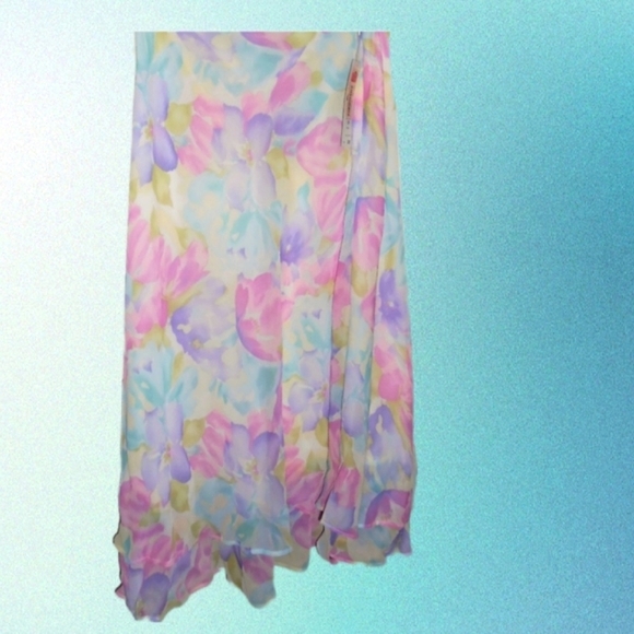 2-pc Blouse & Skirt Set - Picture 7 of 14